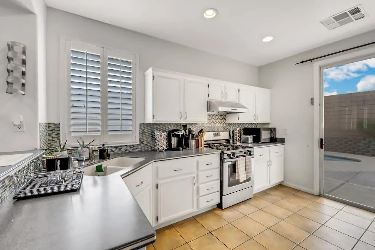 Сasa de vacaciones Villa The Designer House With Heated Pool And 10 Min To Strip Great For Family Las Vegas Estados Unidos